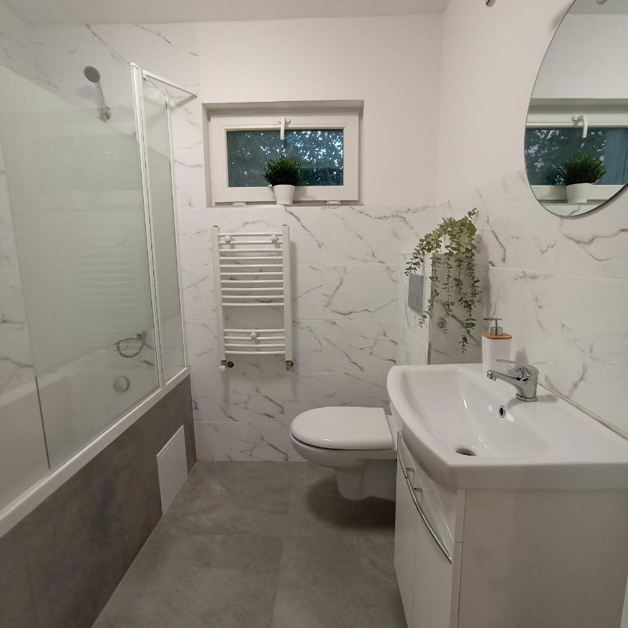 Apartament Pod Bzem Пуцьк Екстер'єр фото