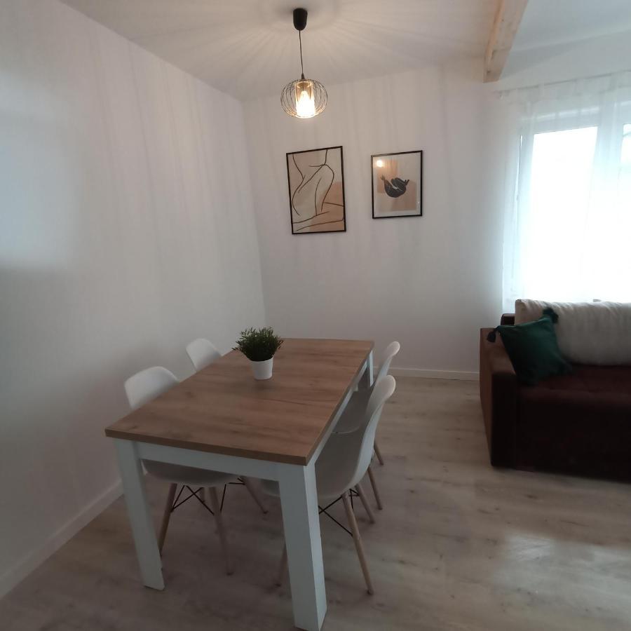Apartament Pod Bzem Пуцьк Екстер'єр фото